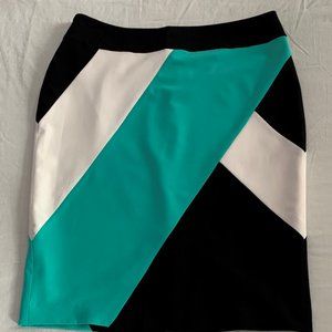 Nine West Women’s Skirt Size 8 Green, Black, White